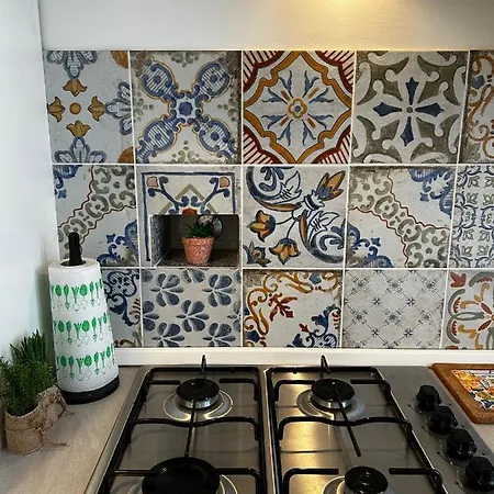 Apartamento La Dotta - Via Guglielmo Marconi 24 *